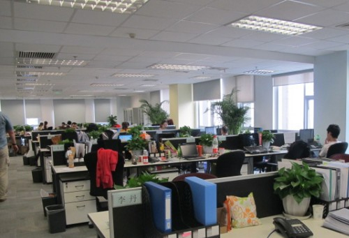 探尋優(yōu)質(zhì)游泳池水質(zhì)奧秘，泳池專業(yè)公司為你揭秘健康游泳池水處理方案！:游泳池